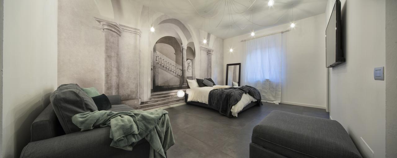 Suite Vogue Sforza Voghera Kültér fotó